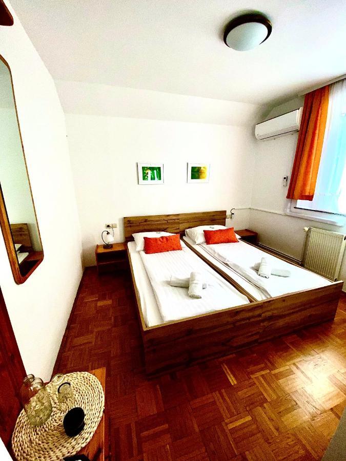 Guesthouse Pri Cebelici Lukovica pri Domžalah Esterno foto