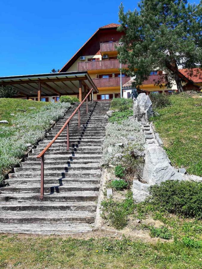 Guesthouse Pri Cebelici Lukovica pri Domžalah Esterno foto