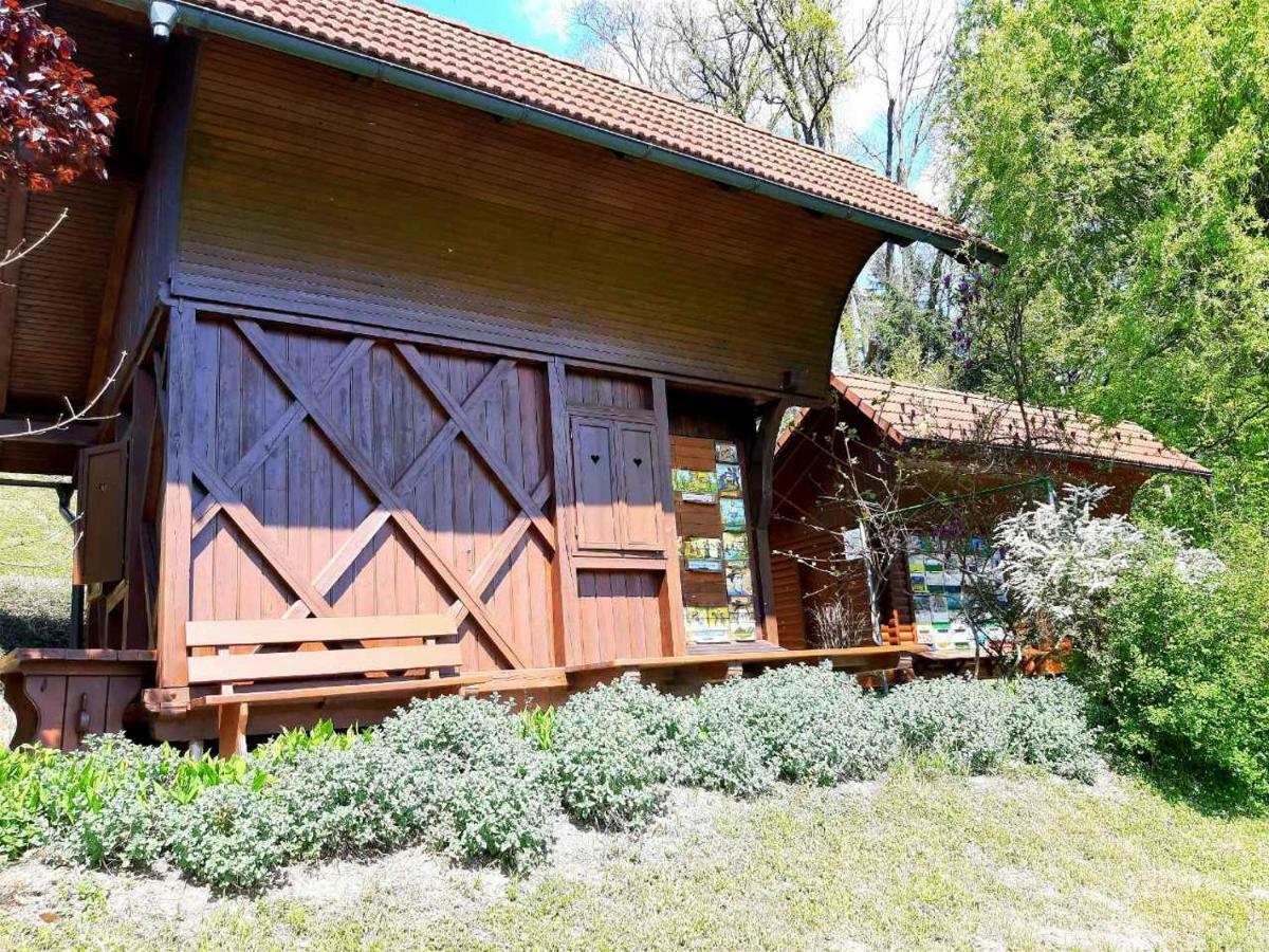 Guesthouse Pri Cebelici Lukovica pri Domžalah Esterno foto